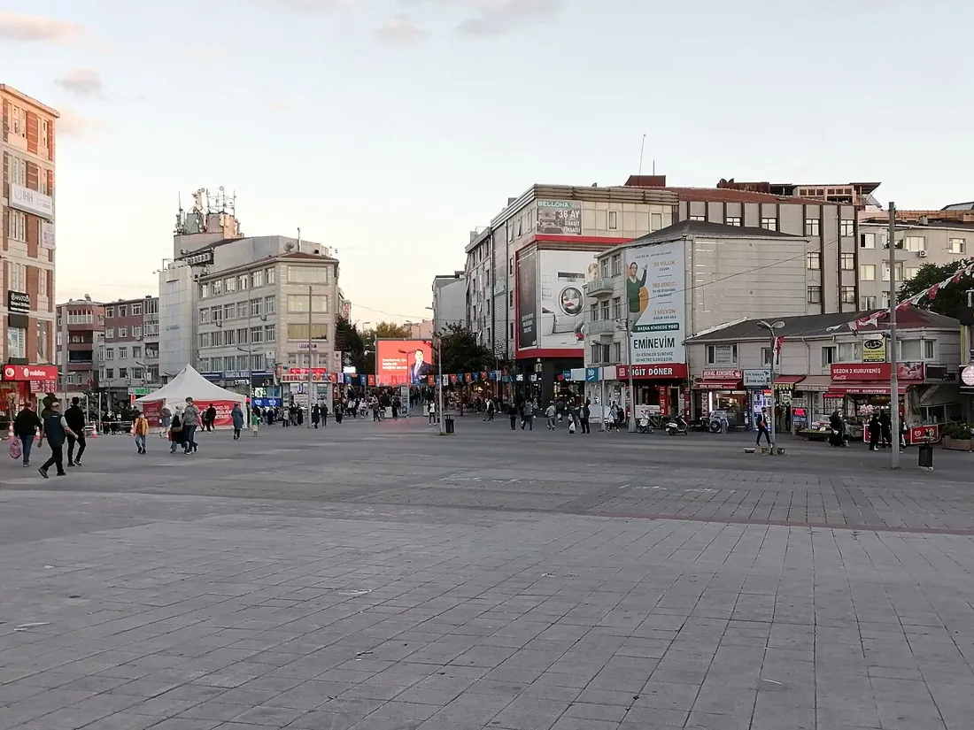 Esenler krom paslanmaz kapı