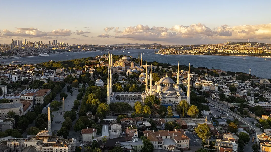 Fatih Veranda cam korkuluk