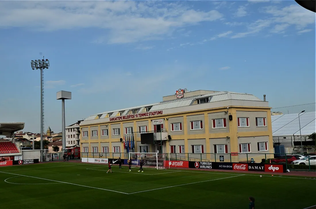 Sancaktepe havuz kenarı paslanmaz çelik korkuluk Sancaktepe havuz kenarı paslanmaz çelik korkuluk