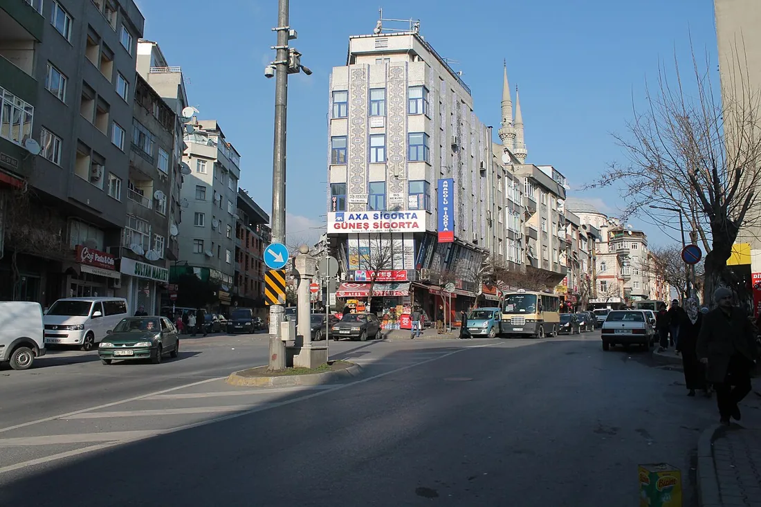 Zeytinburnu Cam Üstü Sundurma Zeytinburnu Cam Üstü Sundurma
